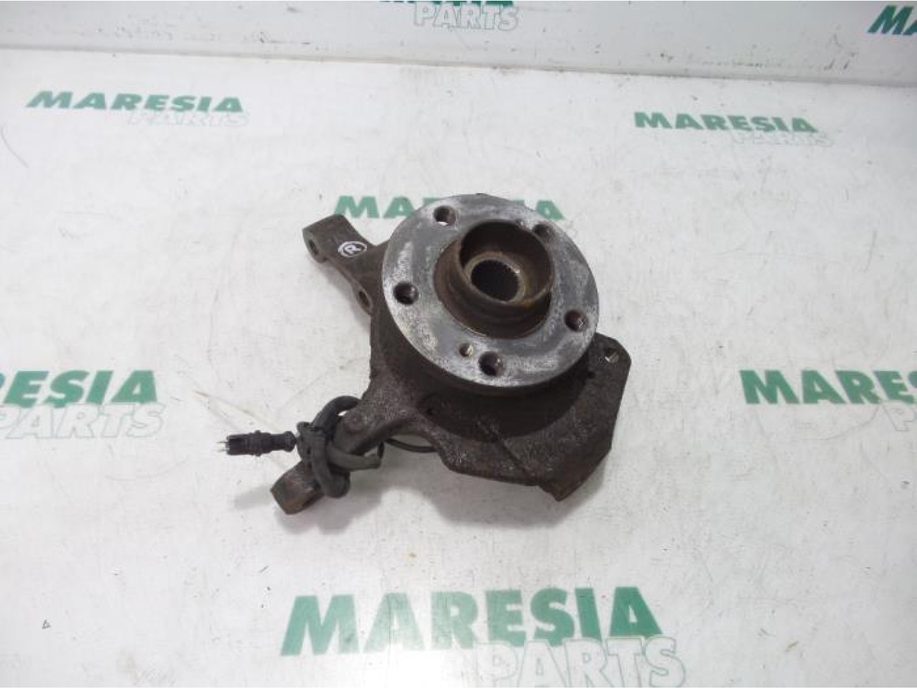 Renault - Espace - Knuckle, front right