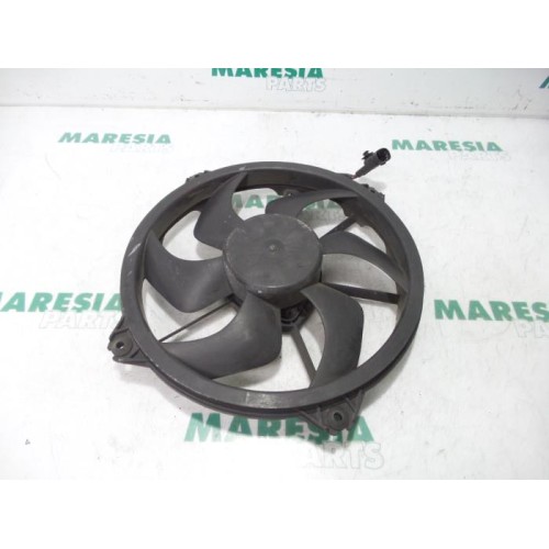 Citroen - C4 Picasso - Fan motor