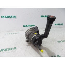 Citroen - C4 Picasso - Power steering pump