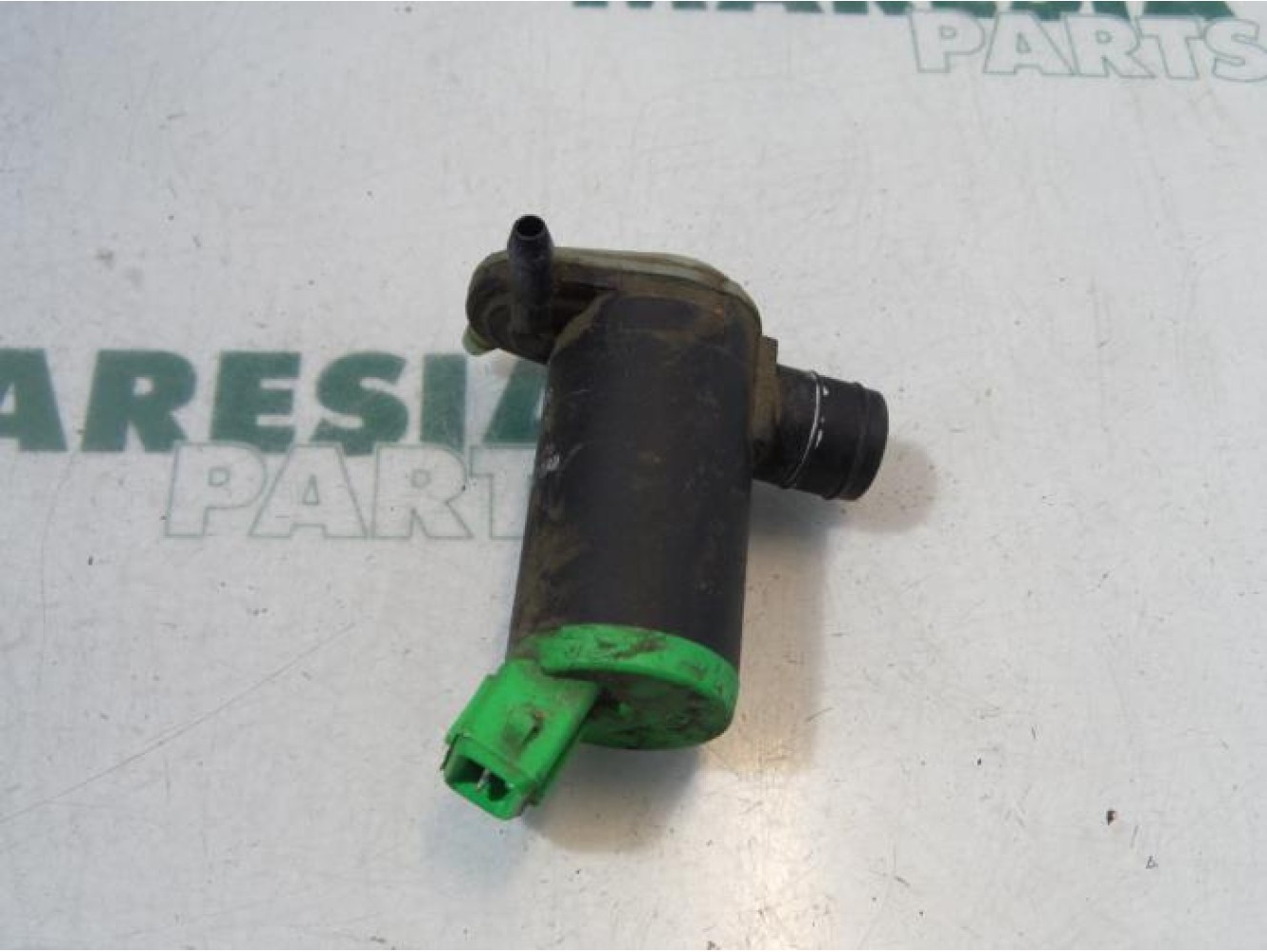 Peugeot - 206 - Scheibensprüherpumpe vorne