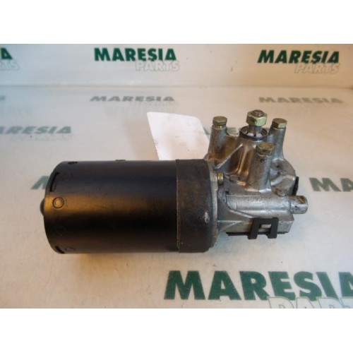Peugeot - 206 - Front wiper motor