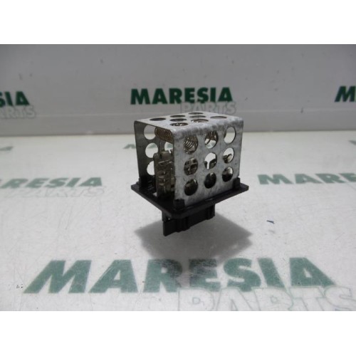 Peugeot - 206 - Heater resistor