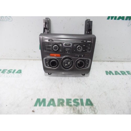 Citroen - C4 - Radio