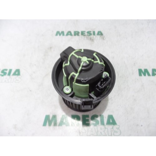 Citroen - C4 - Heating and ventilation fan motor
