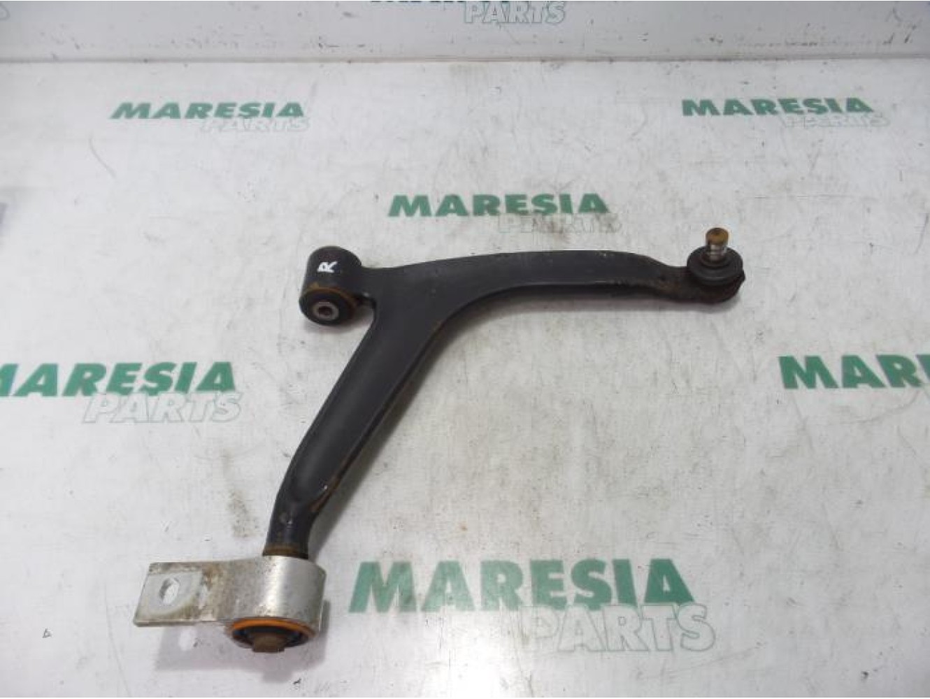 Citroen - Berlingo - Front lower wishbone, right