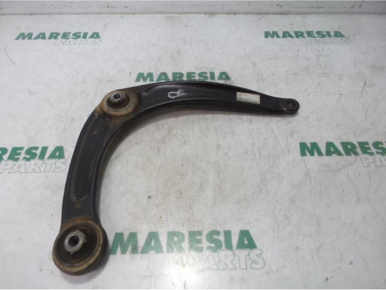 Citroen - C4 - Front lower wishbone, right