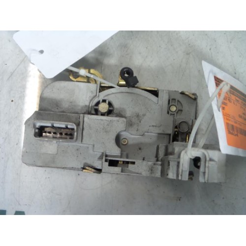 Peugeot - 307 - Door lock mechanism 4-door, front left