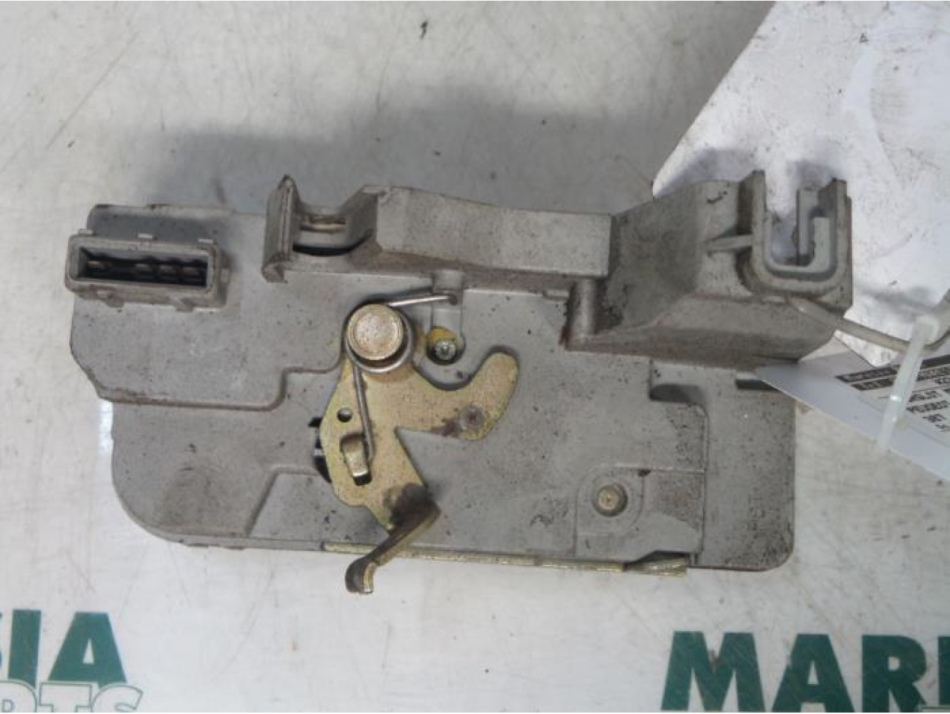 Peugeot - 307 - Rear door mechanism 4-door, right