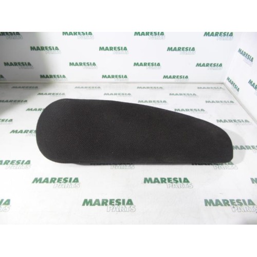Peugeot - 307 - Armrest