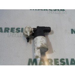 Peugeot - 307 - Scheibensprüherpumpe vorne