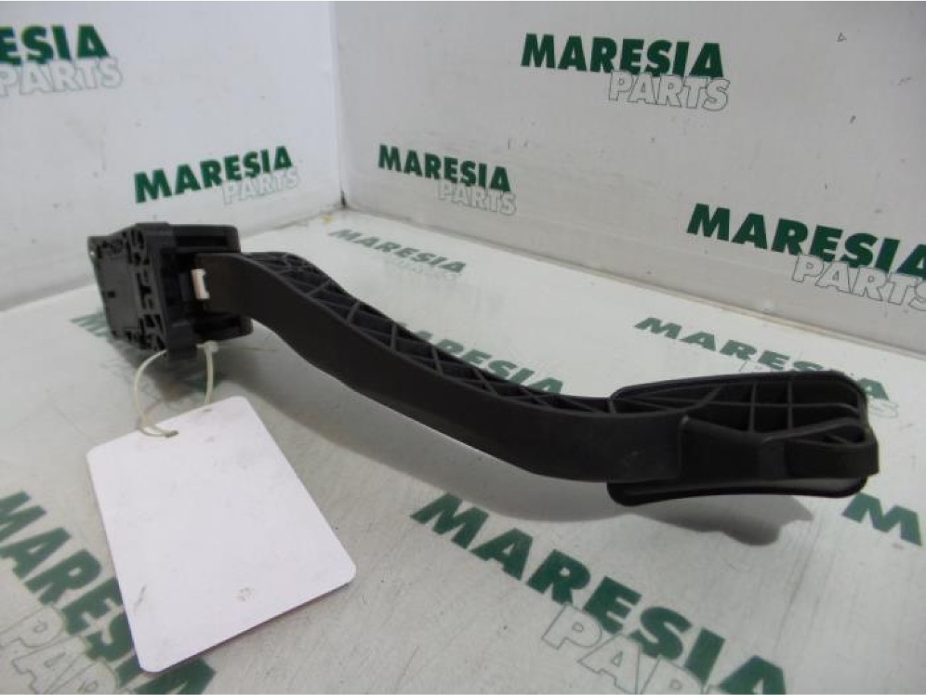 Citroen - C4 Picasso - Throttle pedal position sensor