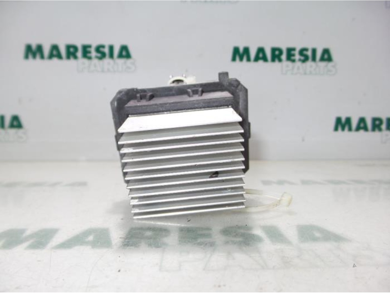 Peugeot - 207 - Heater resistor