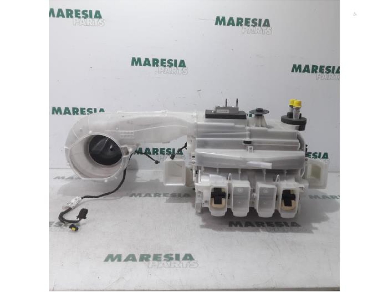 Citroen - C4 Picasso - Heater housing