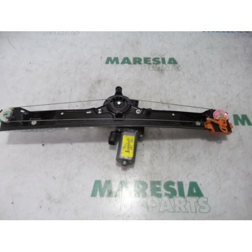 Fiat - Punto - Window mechanism 4-door, front right