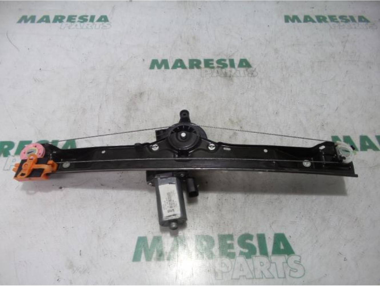 Fiat - Punto - Window mechanism 4-door, front left