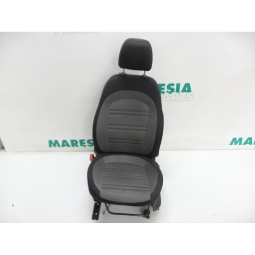 Fiat - Punto - Stoel links