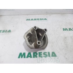Peugeot - 307 - Engine mount