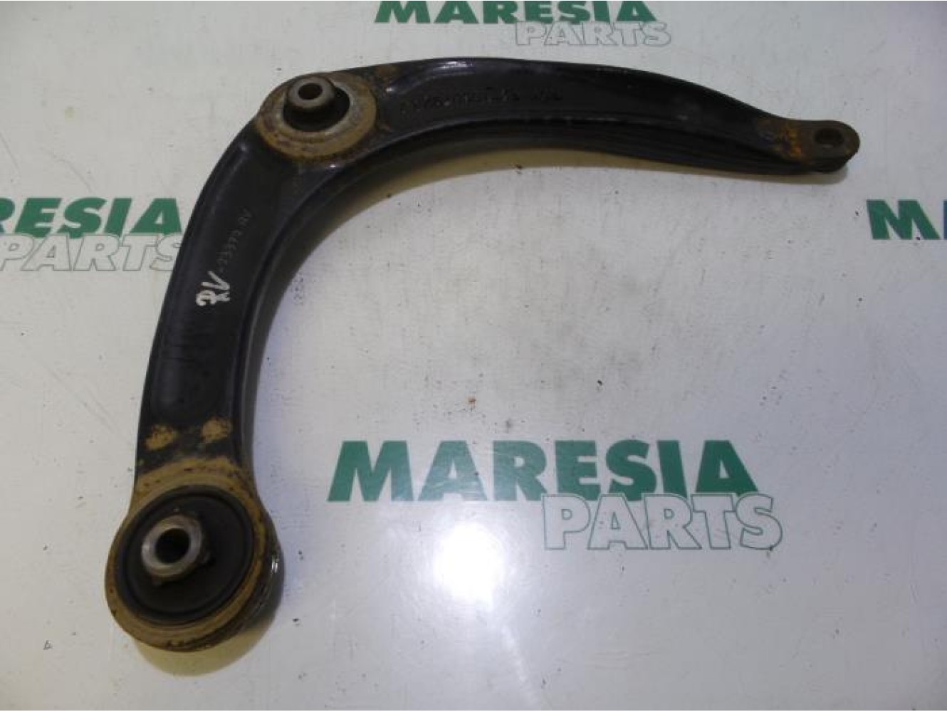Citroen - C4 Picasso - Front lower wishbone, right