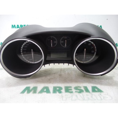 Alfa Romeo - Giulietta - Instrument panel