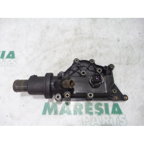 Renault - Clio - Thermostat housing