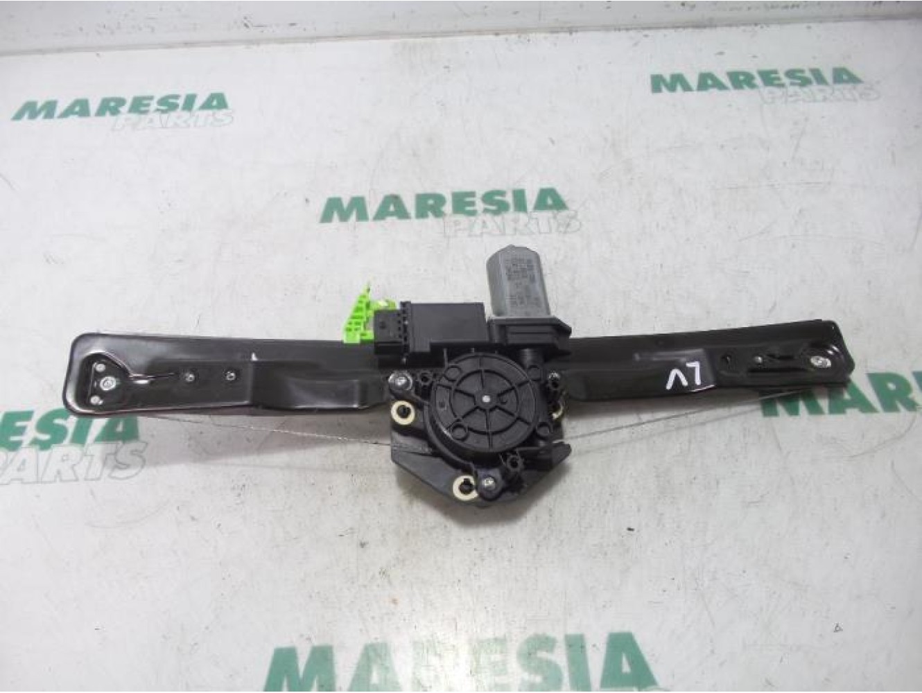 Alfa Romeo - Giulietta - Window mechanism 4-door, front left