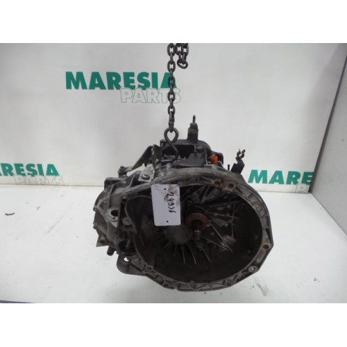 Renault - Trafic - Gearbox
