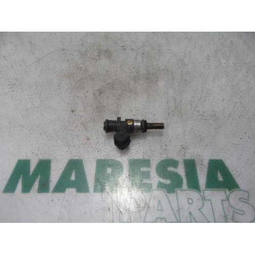 Renault - Megane - Injector (petrol injection)