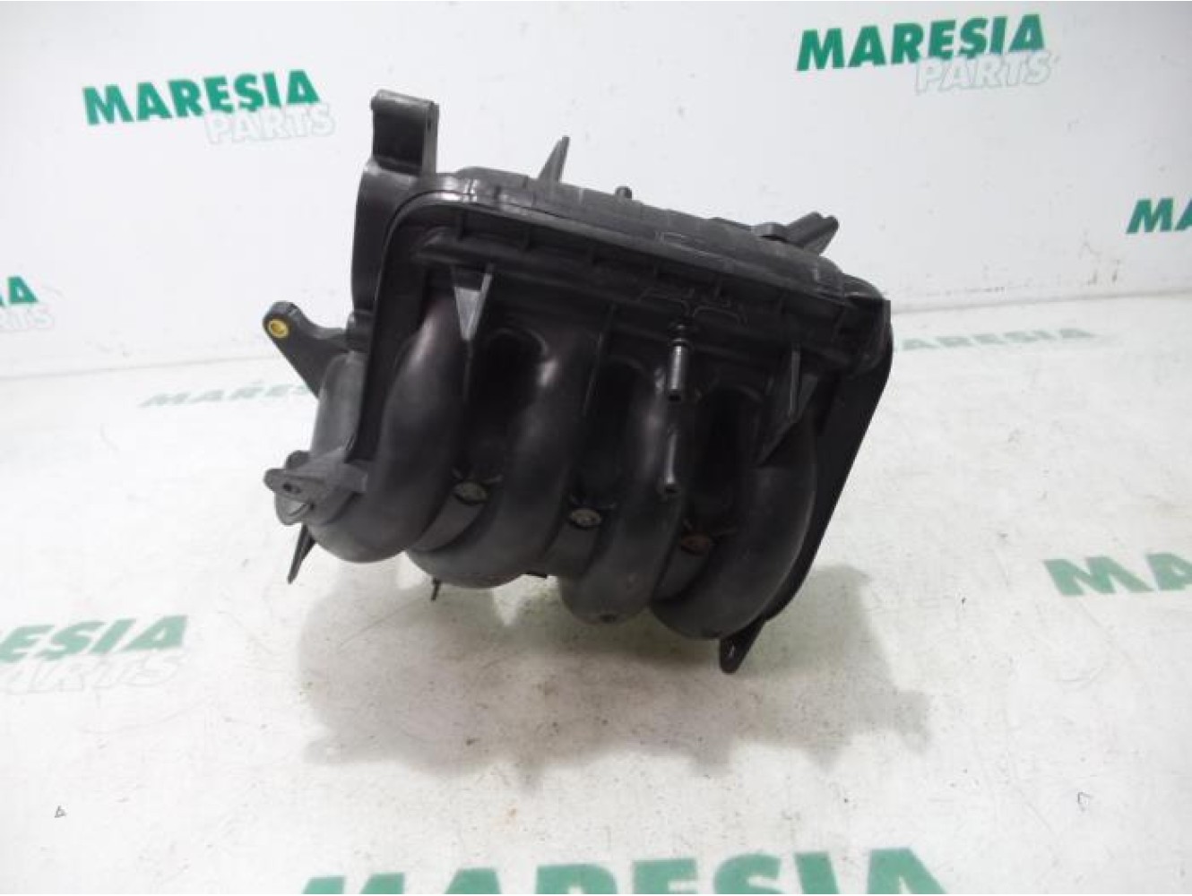 Peugeot - 206 - Intake manifold