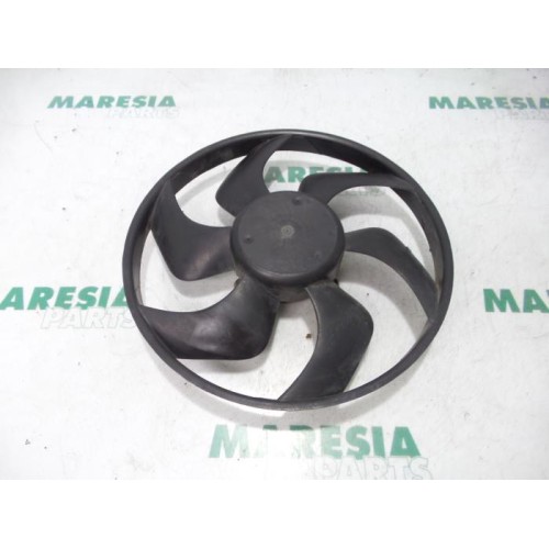 Renault - Trafic - Fan motor
