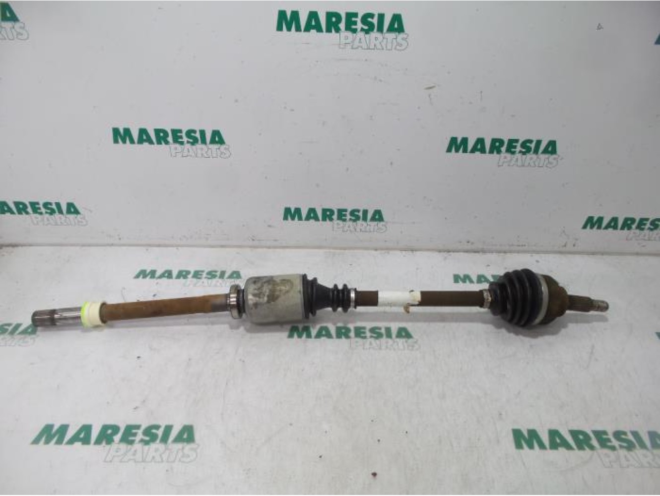 Renault - Trafic - Arbre de transmission avant droit