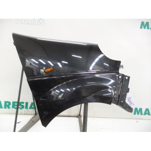 Renault - Trafic - Aile avant droite