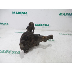 Renault - Trafic - Knuckle, front left