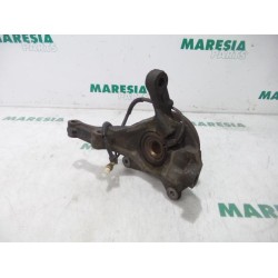 Renault - Trafic - Knuckle, front right