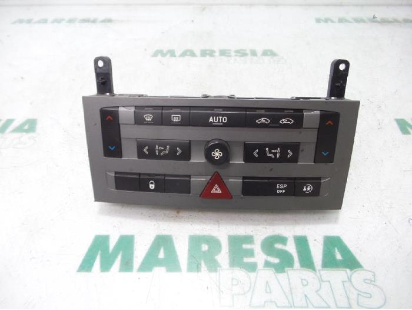 Peugeot - 407 - Heater control panel