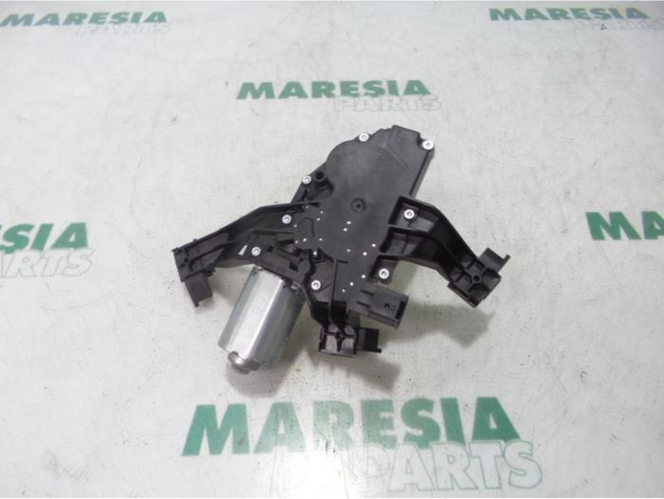 Peugeot - 207 - Rear wiper motor