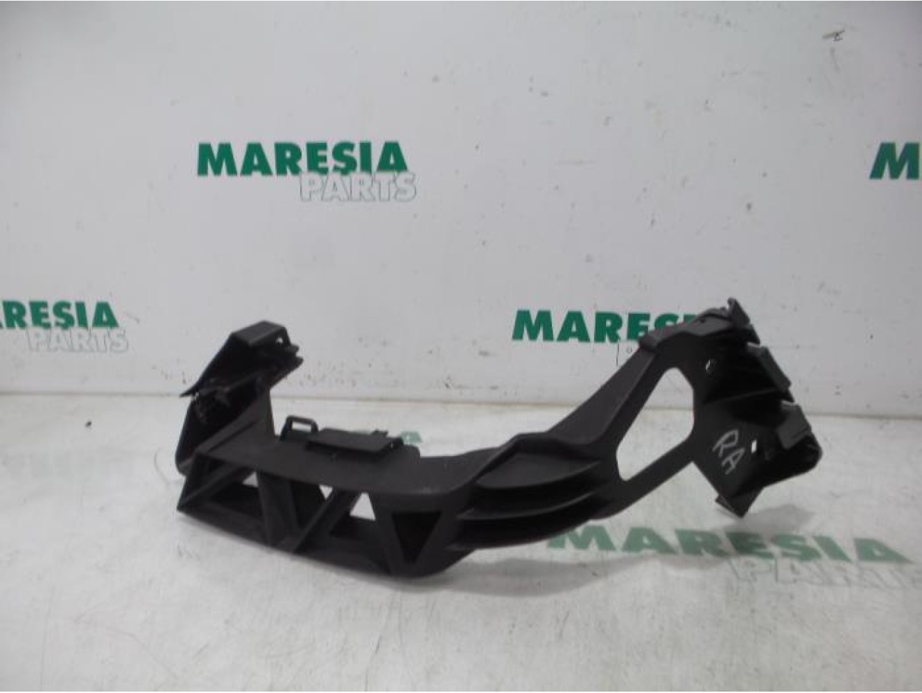 Peugeot - 207 - Rear bumper frame