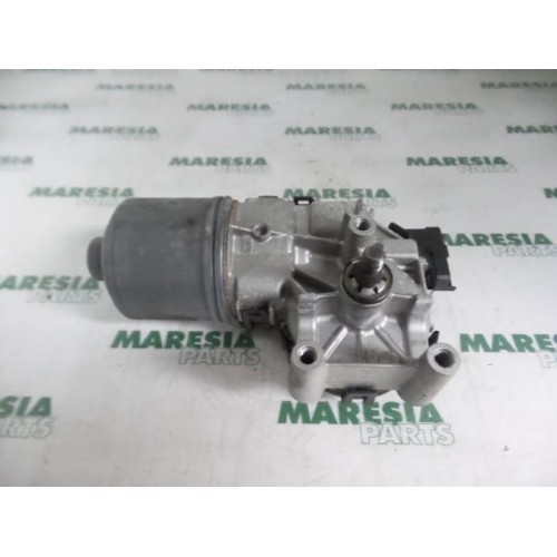 Peugeot - 207 - Front wiper motor
