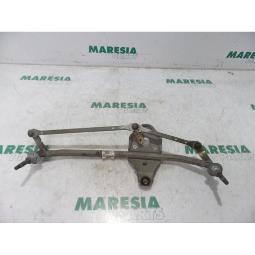 Renault - Trafic - Wiper mechanism