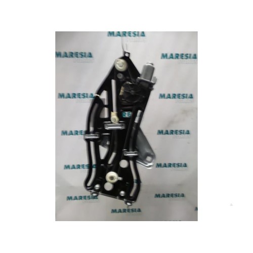 Peugeot - 207 - Rear window mechanism 2-door, right