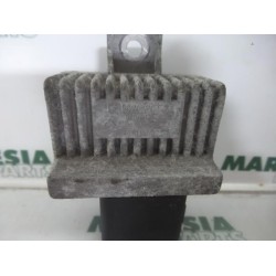 Renault - Trafic - Glow plug relay