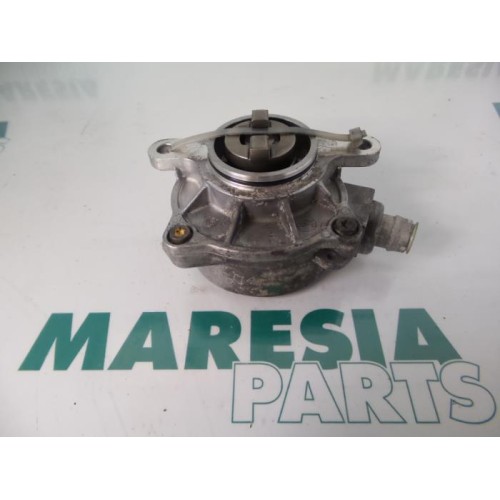 Renault - Master - Vacuum pump (diesel)