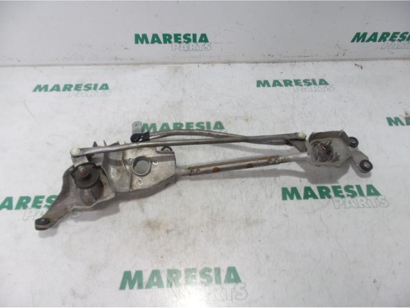 Citroen - C4 Aircross - Wiper mechanism