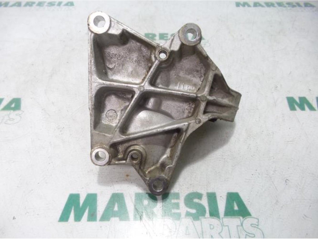Citroen - Picasso - Engine mount