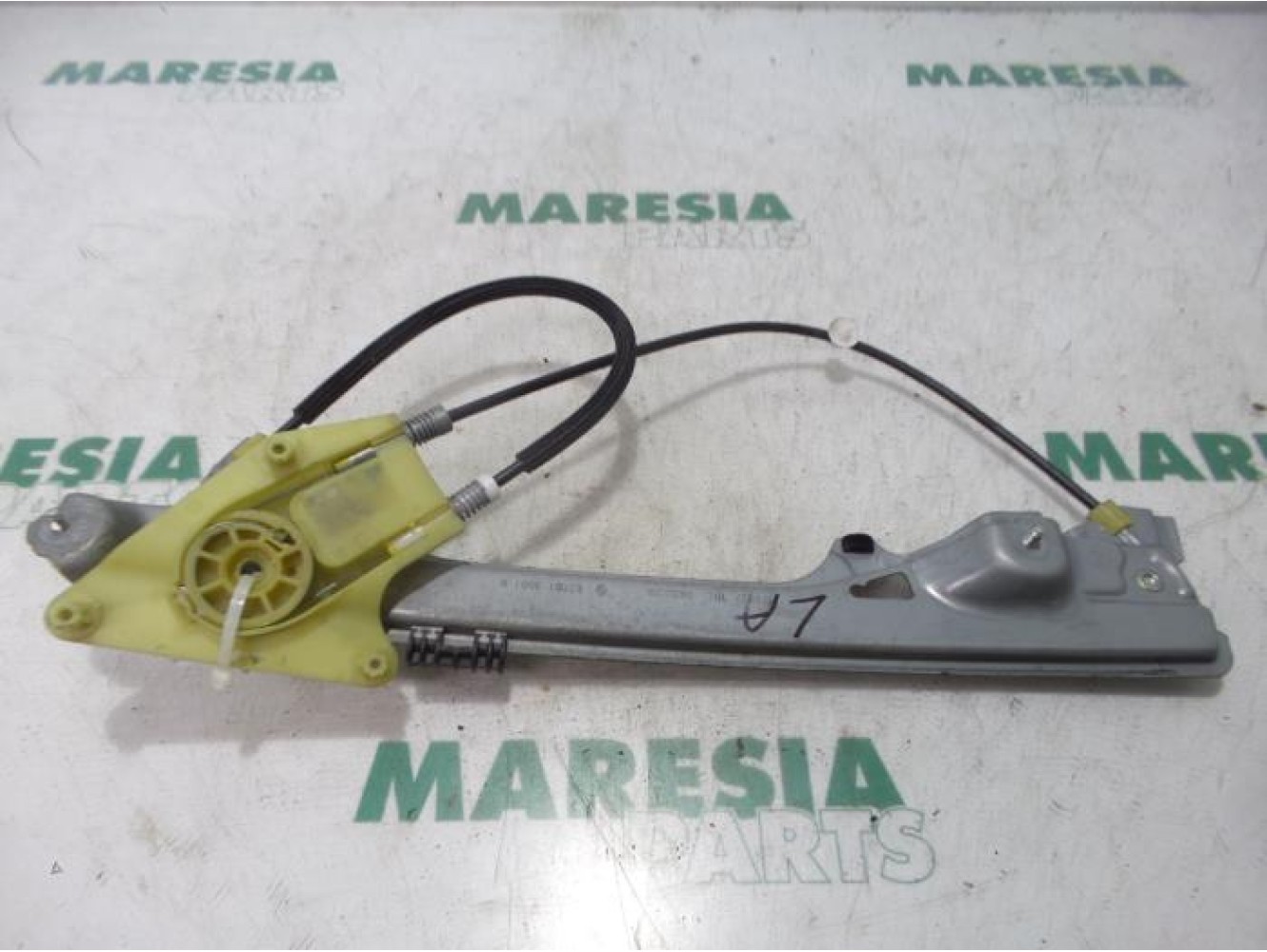 Renault - Laguna - Rear door window mechanism 4-door, left