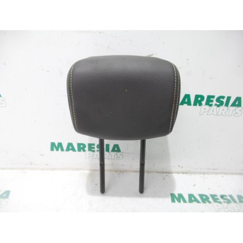Renault - Laguna - Headrest