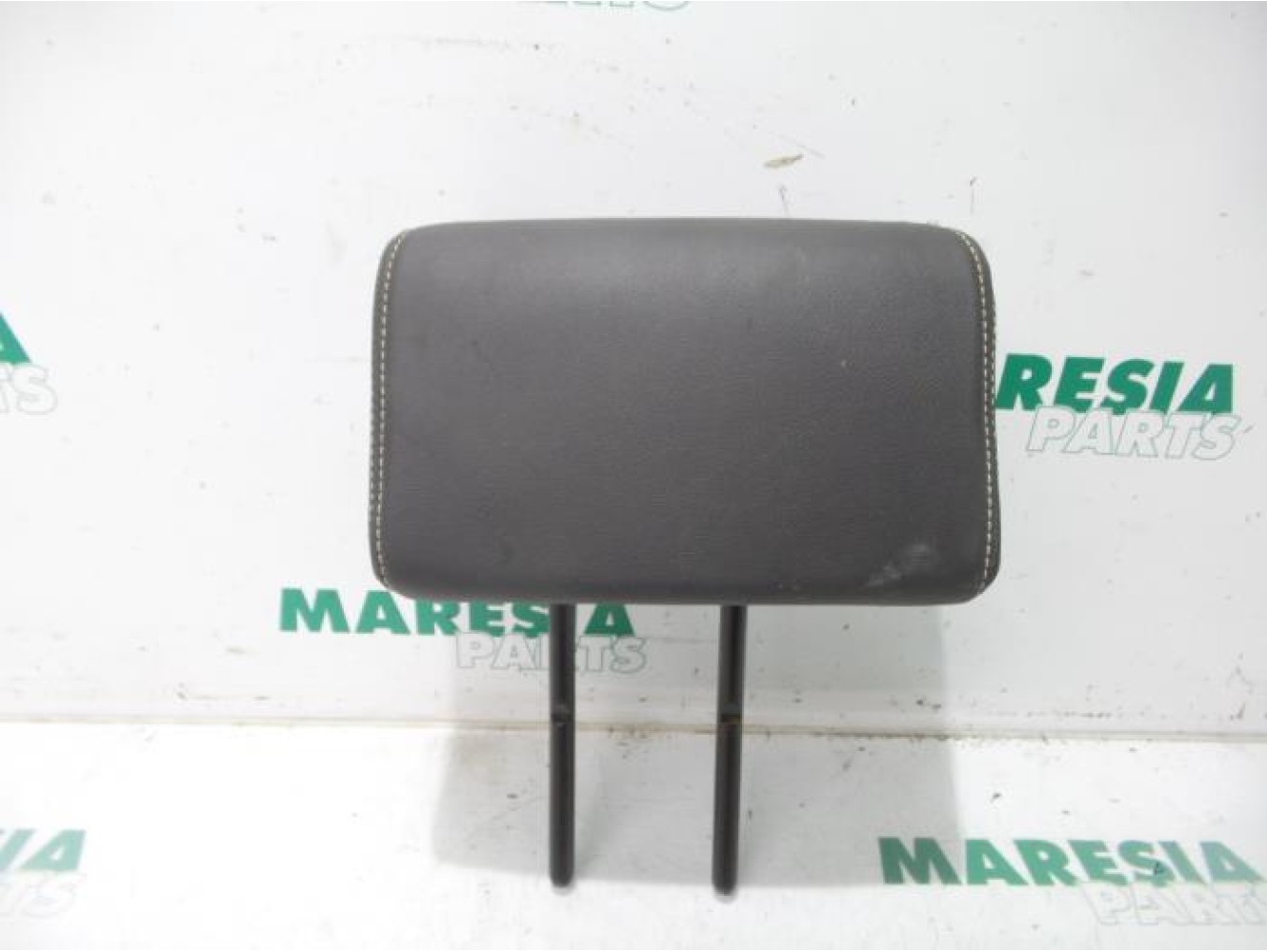 Renault - Laguna - Headrest