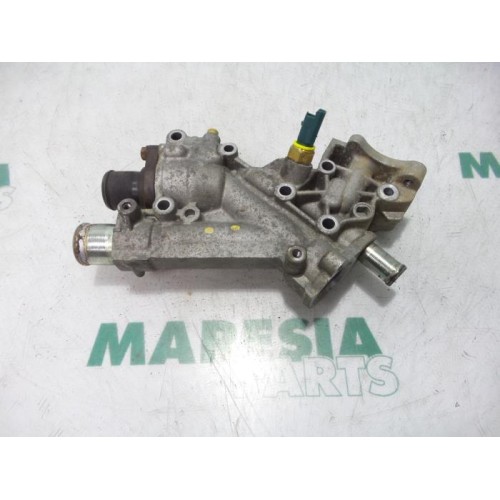 Peugeot - 206 - Thermostat housing
