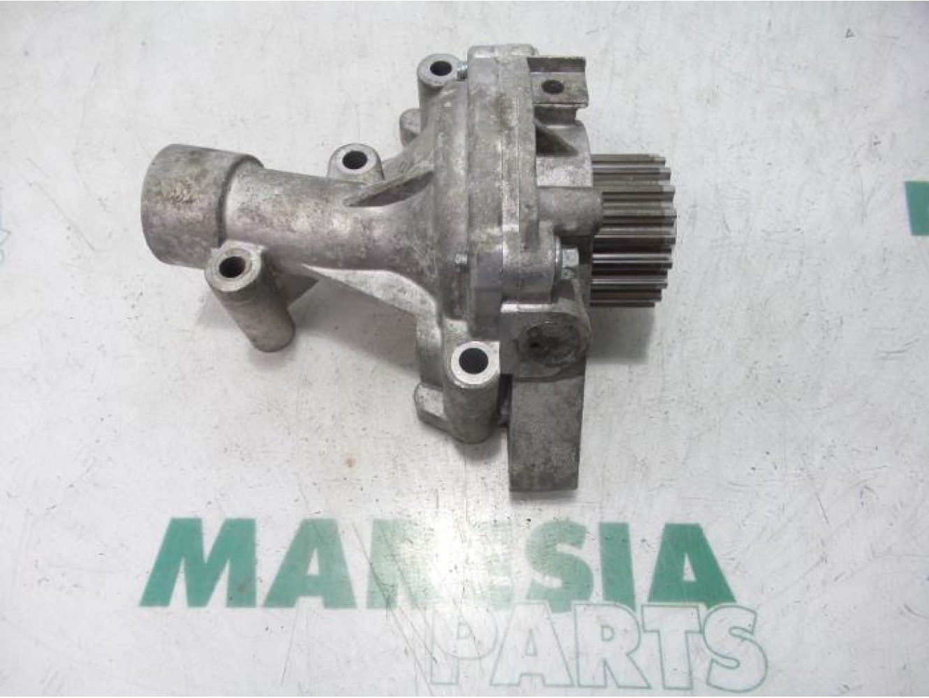 Peugeot - 206 - Pompe à eau