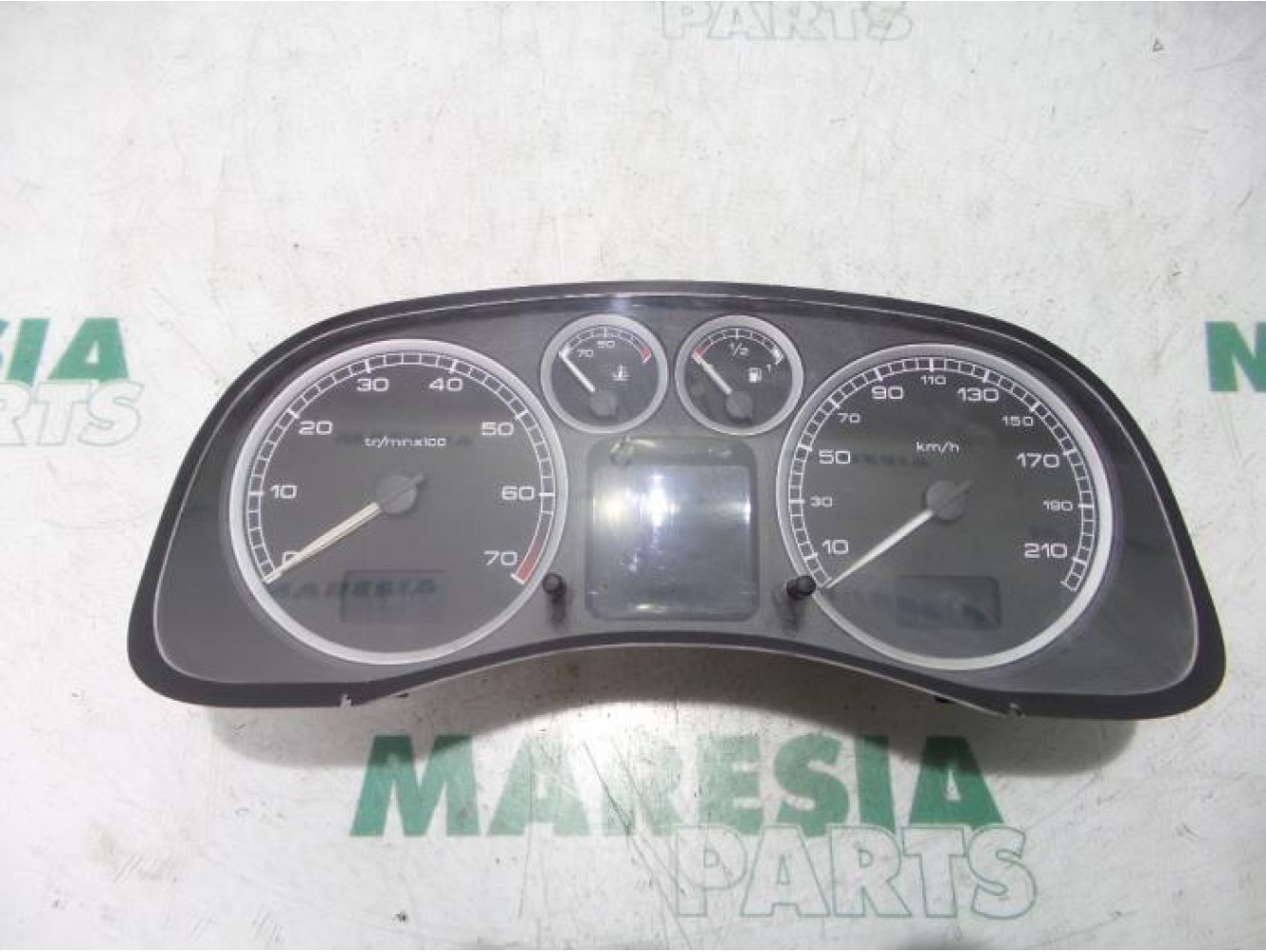 Peugeot - 307 - Instrumentenbrett