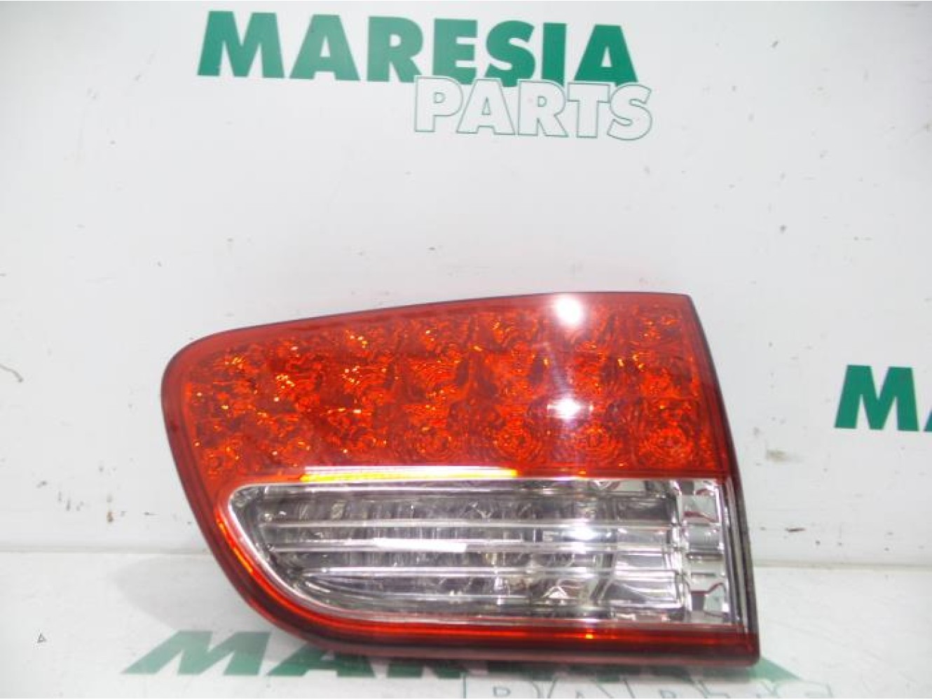 Citroen - C-Crosser - Taillight, right